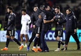 索利耶沃俱乐部更新那不勒斯球员大卫·内雷斯的伤情：今日球员在松树大道医院接受仪器检查，结果显示左脚踝扭伤程度较预期更轻，未出现结构性损伤。 来源：著名记者斯基拉