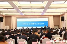 热血对决，荣耀时刻，「决胜巅峰」斗技赛第3赛季冠军诞生！